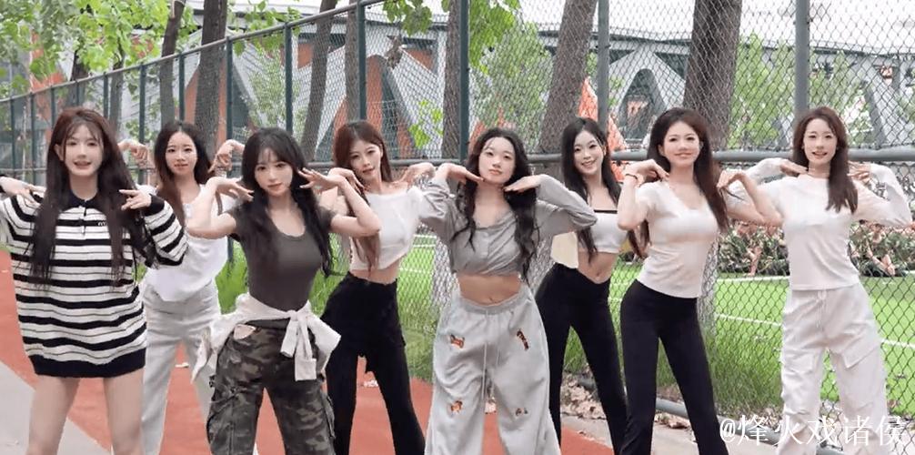 浙江男篮啦啦队社媒发布舞蹈:CBA开幕,一起舞动!